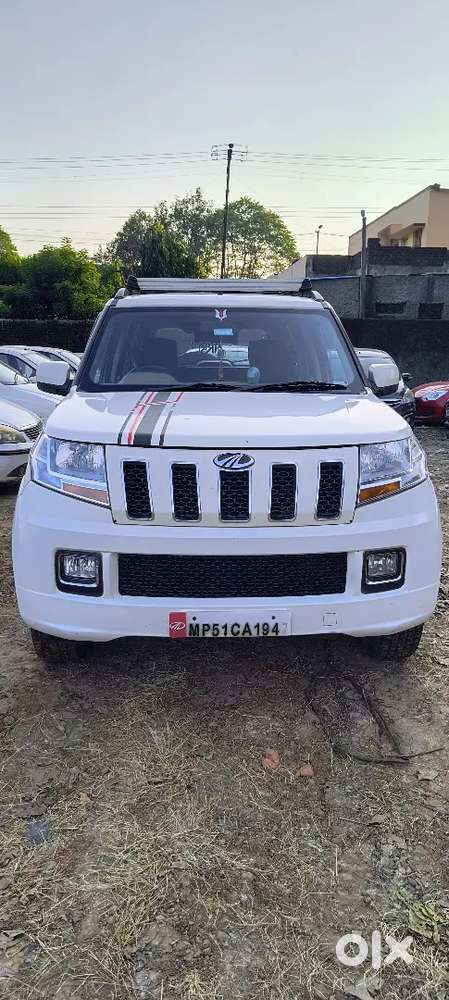 Mahindra Tuv 300 2017