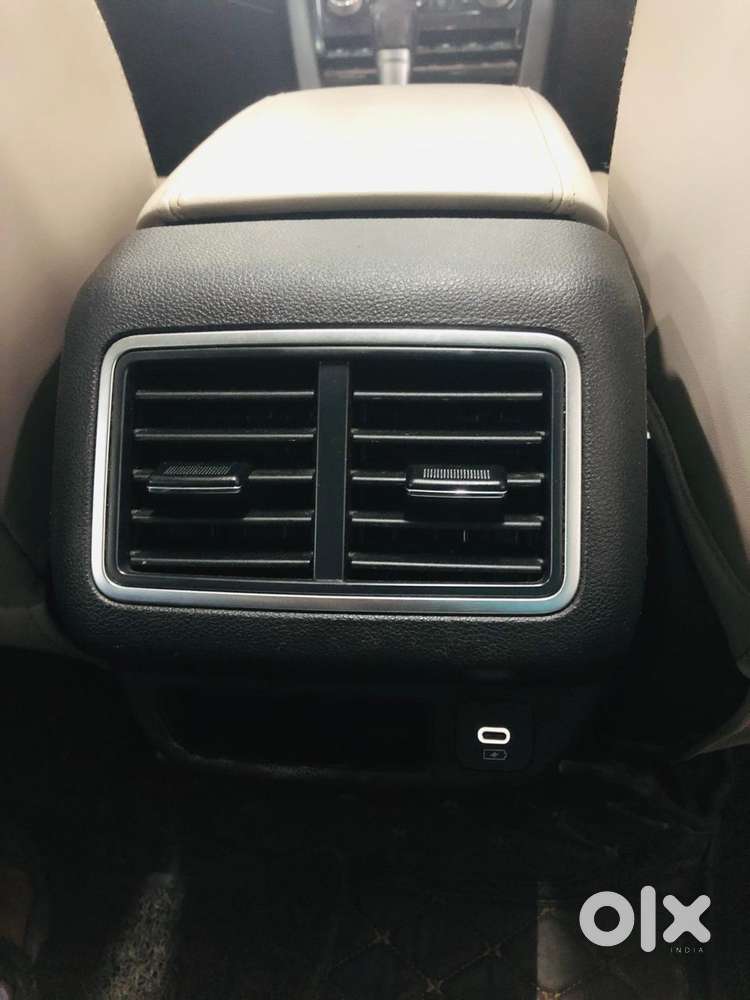 Mahindra Xuv700 2.2 Ax 7 Diesel At Luxury Pack Str, 2022, Diesel