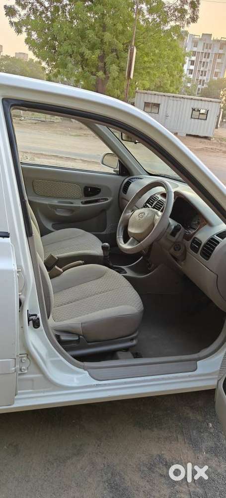 Hyundai Accent Executive, 2012, Petrol