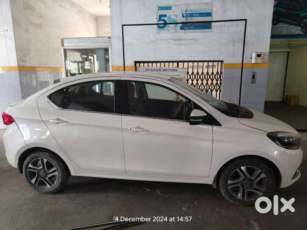 Tata Tigor 2017 Petrol