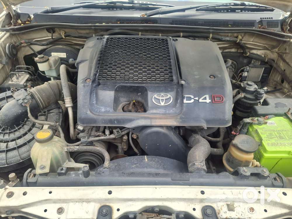Toyota Fortuner 3.0 4x4 Manual, 2010, Diesel