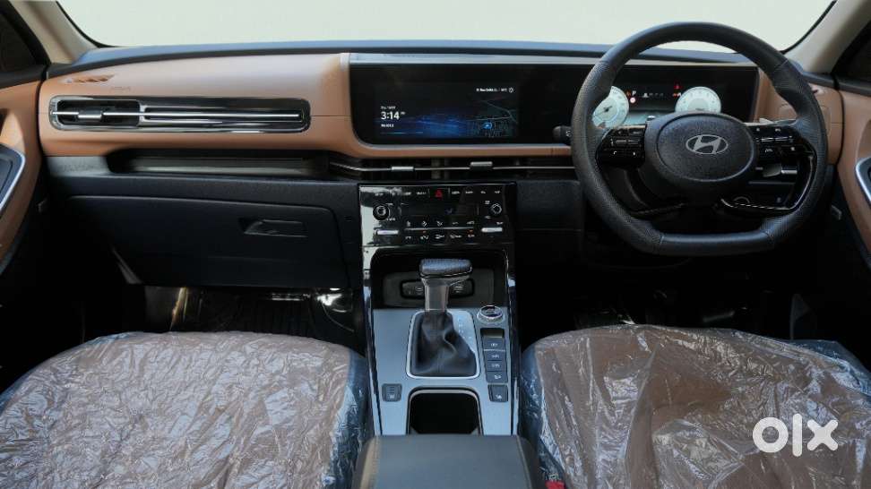 Hyundai Alcazar Signature 1.5 Petrol Dct 6str, 2024, Petrol