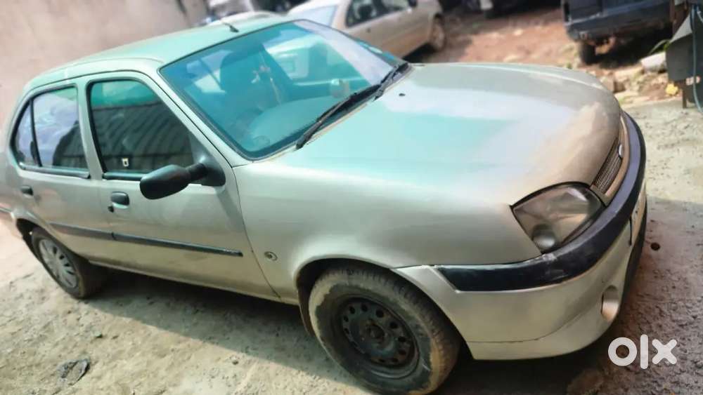 Ford Ikon 2006 Petrol 90000 Km Driven