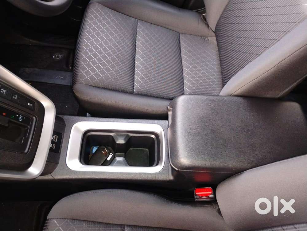 Toyota Innova Hycross 2.0 Gx 8 Str, 2024, Petrol