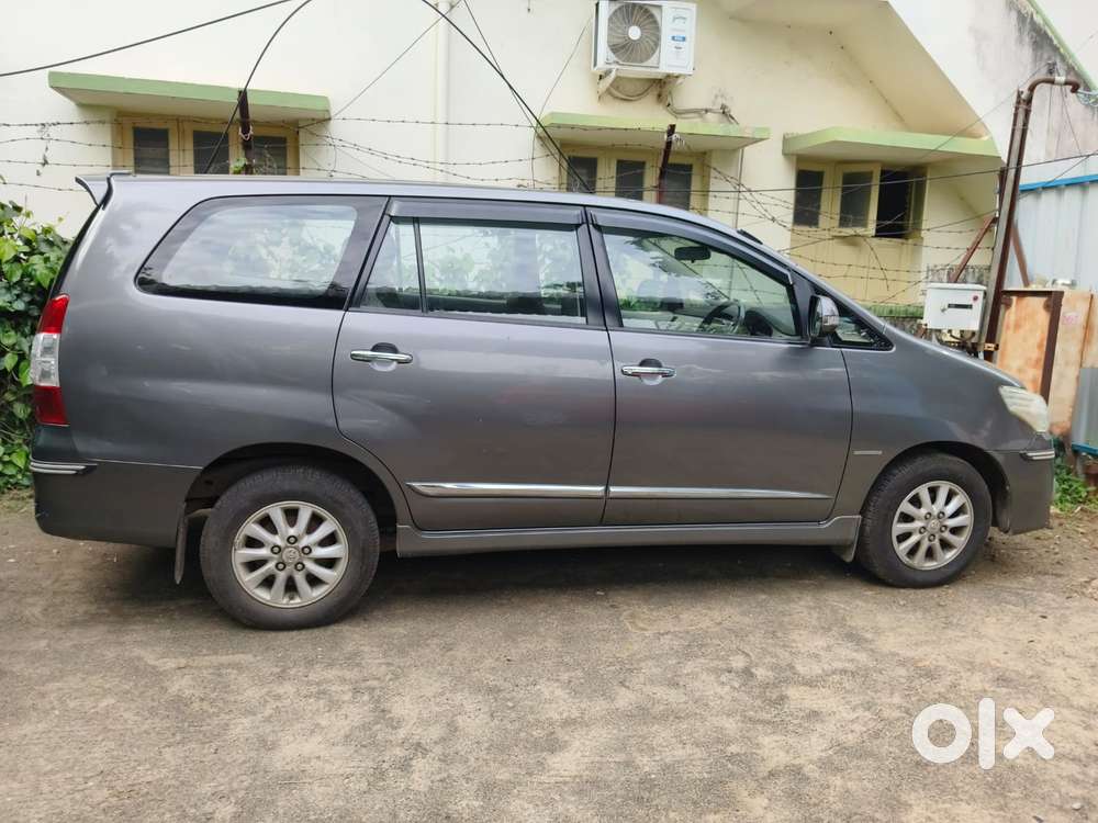 Toyota Innova 2.5 V 7 Str, 2014, Diesel