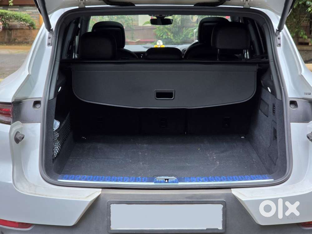 Porsche Cayenne V6 Tiptronic, 2023, Petrol