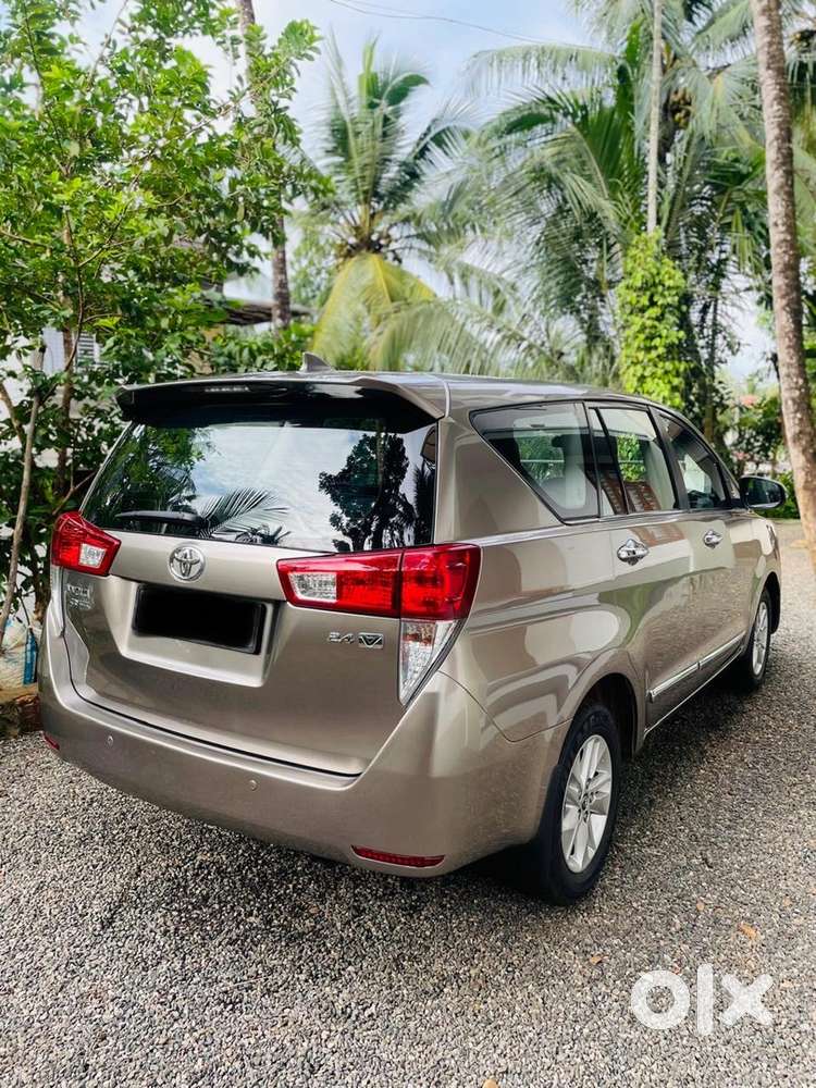 Toyota Innova Crysta 2016 /17 Diesel Manual