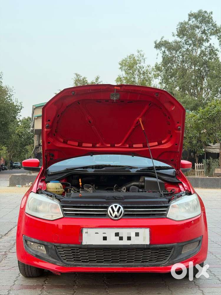 Volkswagen Polo Petrol Highline 1.2l, 2011, Petrol