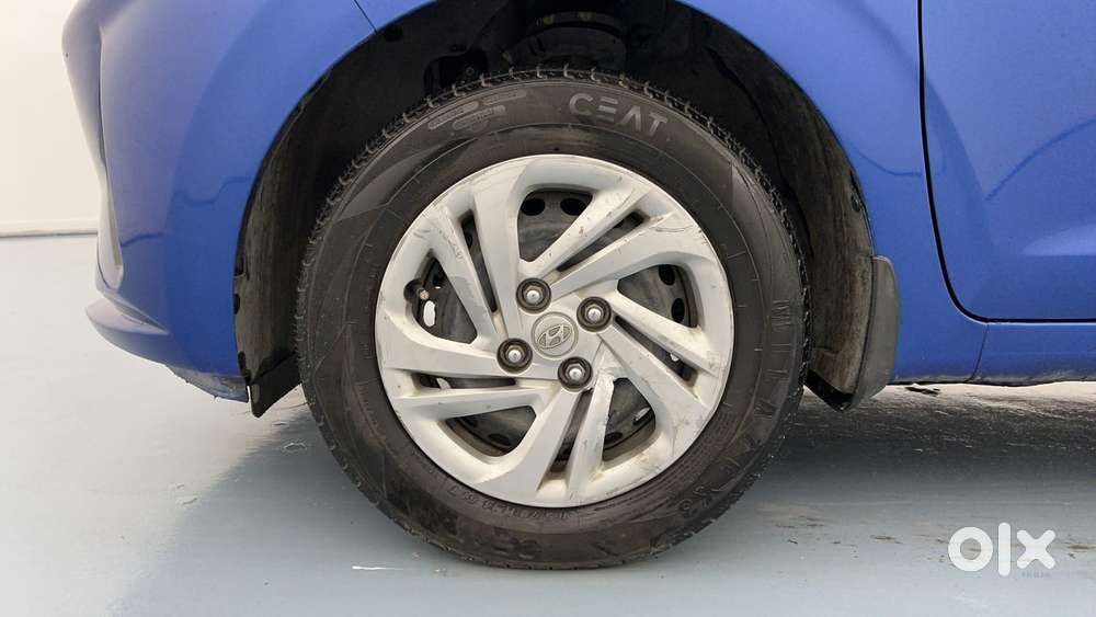 Hyundai Aura [2023-ongoing] 1.2 S Petrol Manual, 2020, Petrol