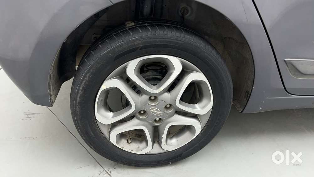 Hyundai Elite I20 1.2 Asta (o) Cvt, 2019, Petrol