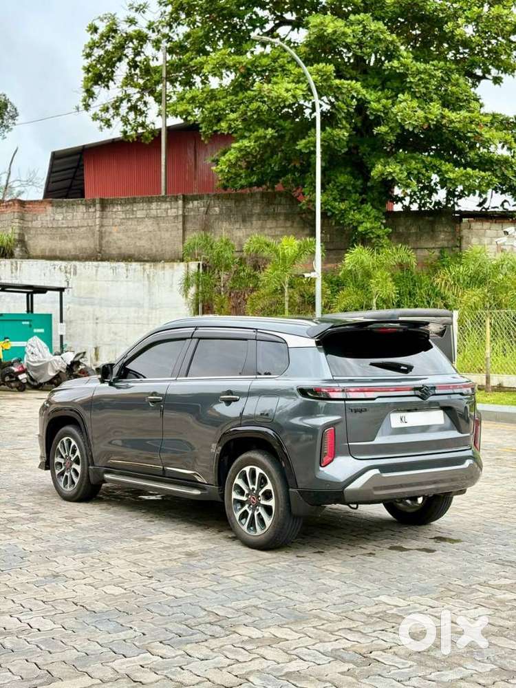 Maruti Suzuki Grand Vitara 1.5 Alpha Plus Intelligent Hybrid Ecvt, 2..
