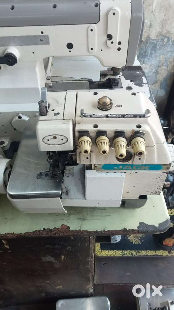 Interlock Sewing Machine for Sale Excellent Condition