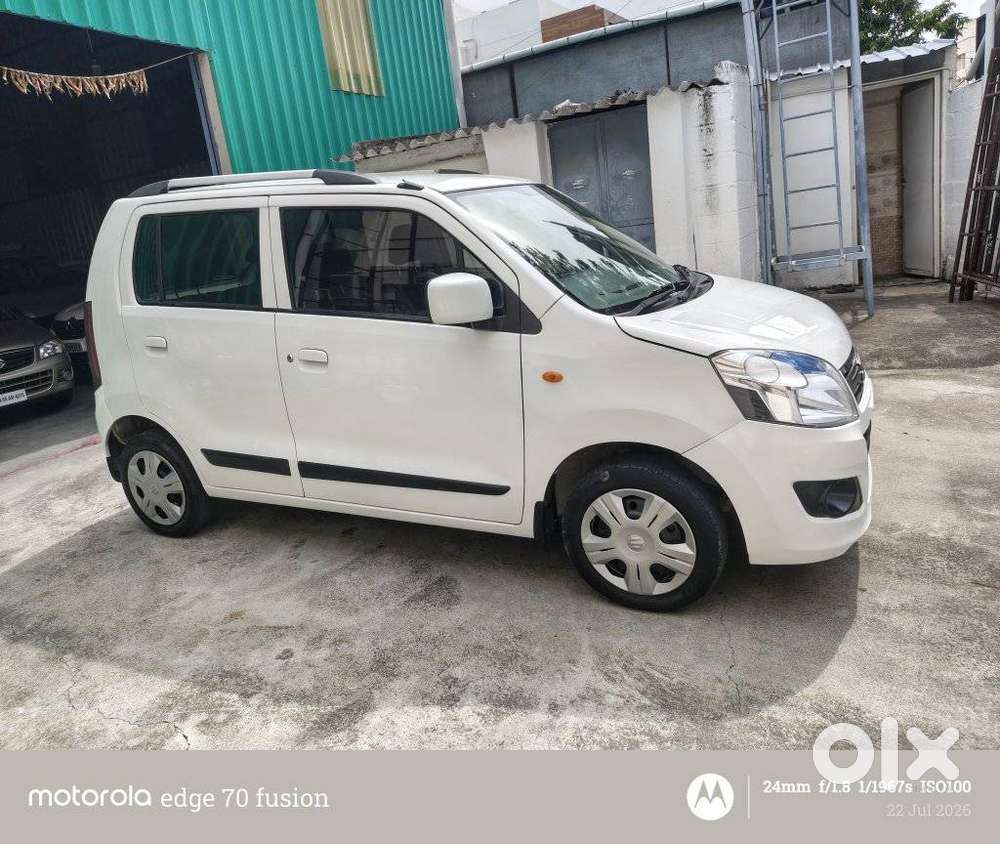 Maruti Suzuki Wagon R 1.0 Vxi Amt, 2015, Petrol