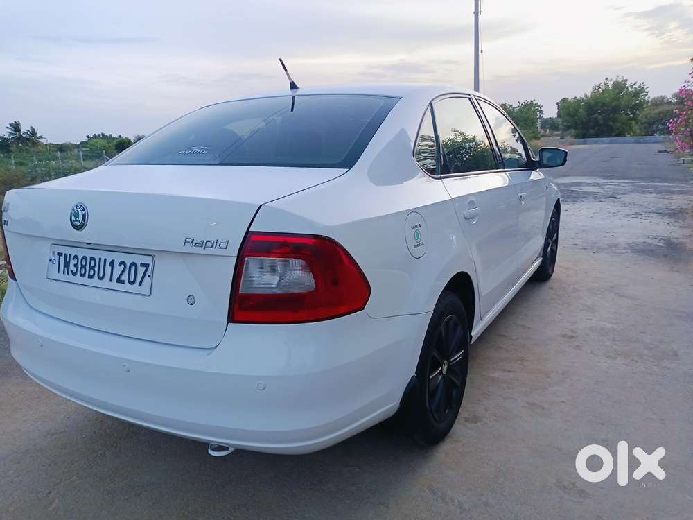 Skoda Rapid Diesel Manual 2013 Year