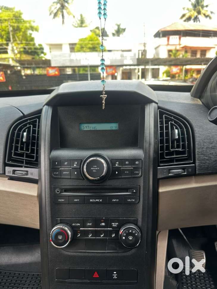 Mahindra Xuv500 W4, 2015, Diesel