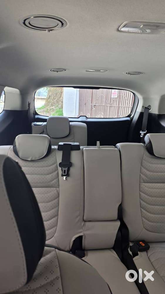 Kia Carens 2024 Petrol 21000 Km Driven