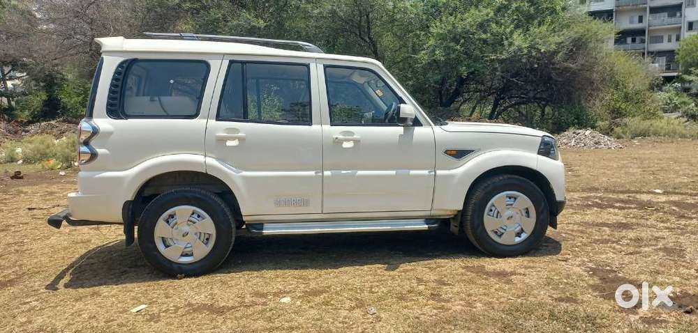 Mahindra Scorpio S4 Plus, 2017, Diesel