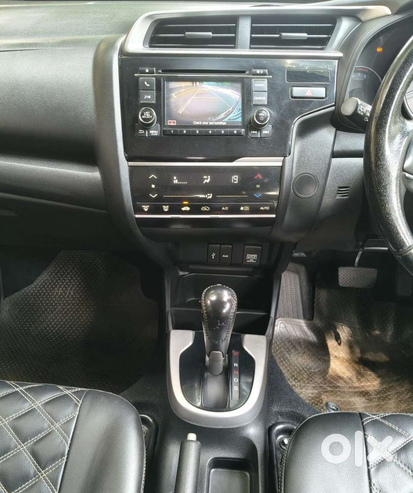 Honda Jazz V Cvt, 2017, Petrol
