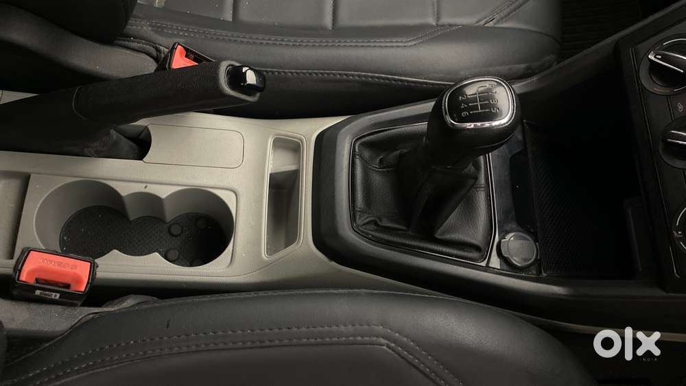 Skoda Kushaq 1.0 Tsi Active, 2022, Petrol