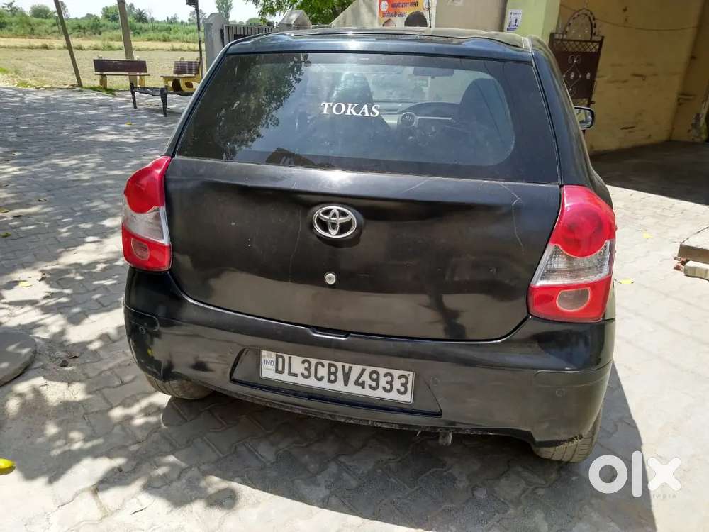 Toyota Etios Liva 2011 Petrol Well Maintained