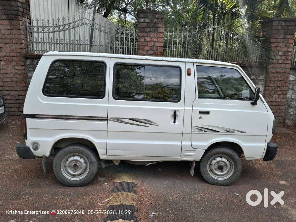 Maruti Suzuki Omni 8 Seater, 2011, Petrol
