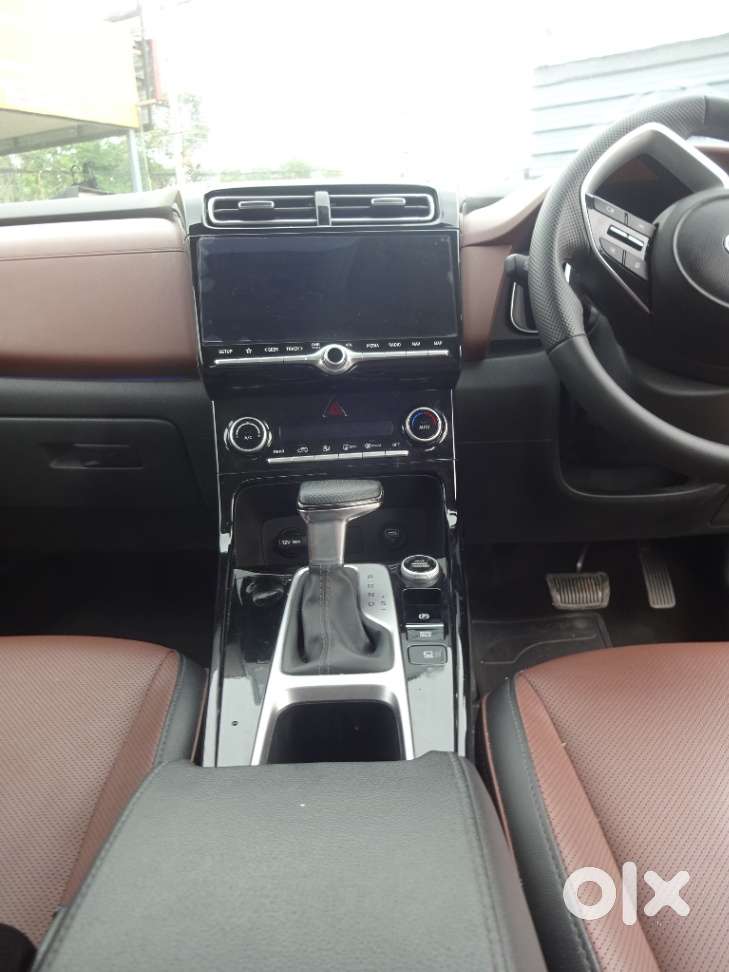 Hyundai Alcazar 2.0 Platinum (o) Petrol At 7 Str, 2023, Petrol