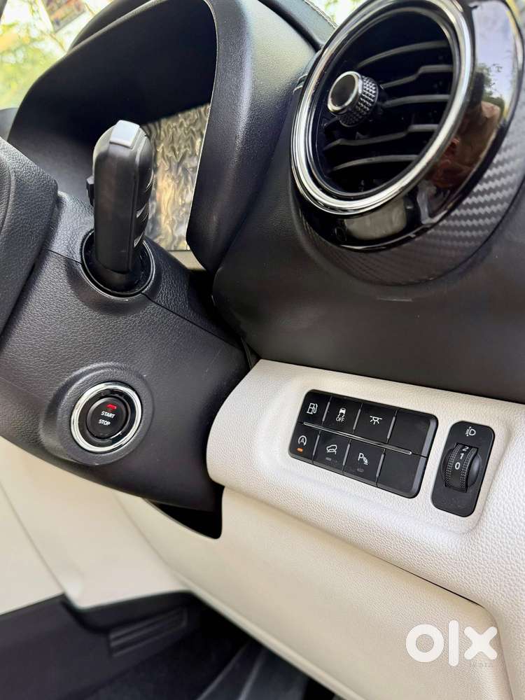 Mahindra Thar Roxx Ax7 L Petrol At 2wd, 2025, Petrol