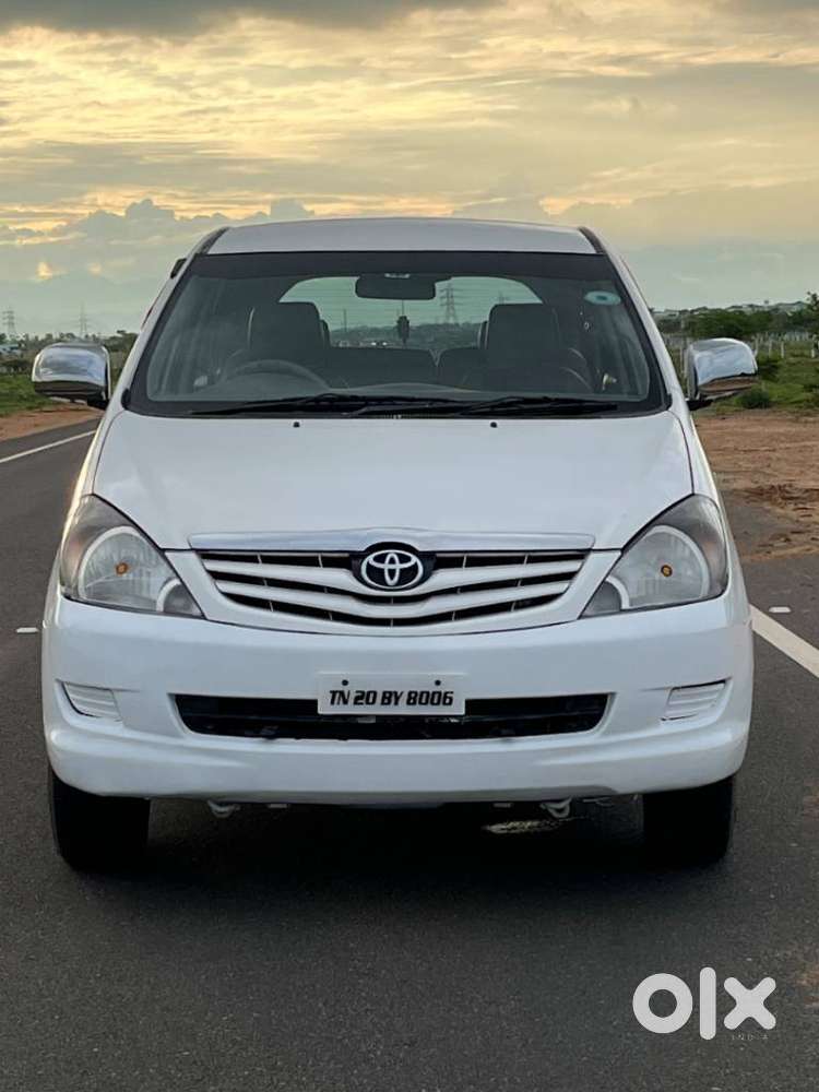 Toyota Innova 2.5 Gx (diesel) 8 Seater Bs Iv, 2009, Diesel