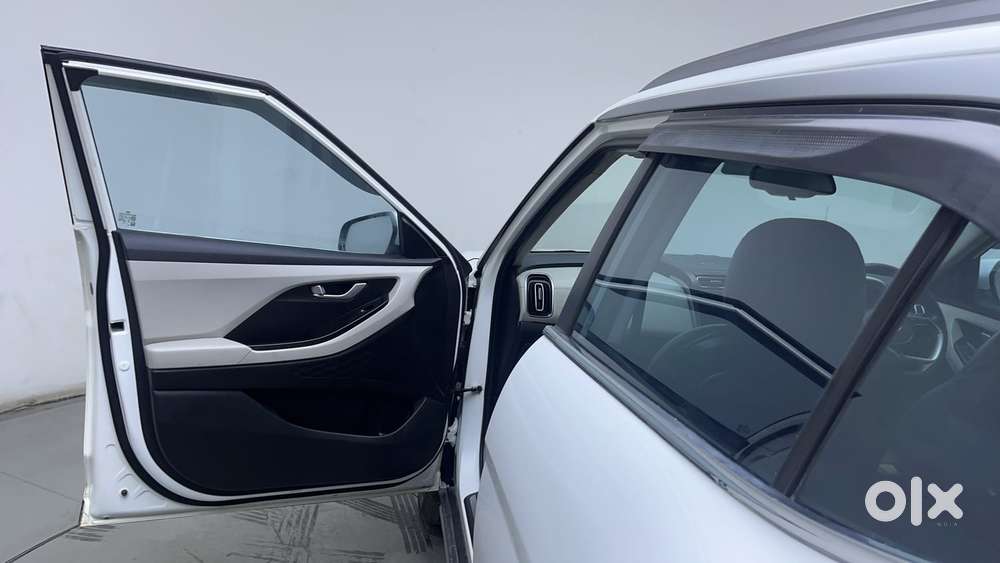 Hyundai Creta 1.5 Mpi Sx Petrol Ivt, 2022, Petrol