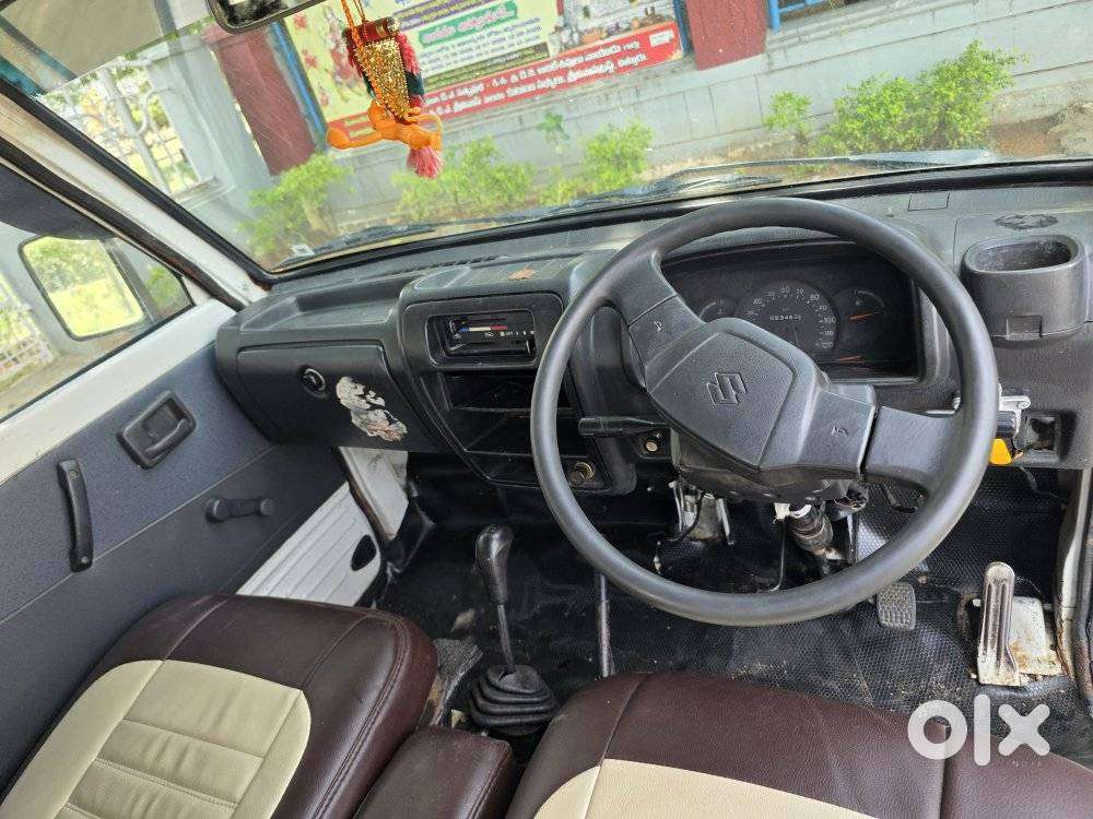 Maruti Suzuki Omni 8 Seater Bsiv, 2015, Petrol
