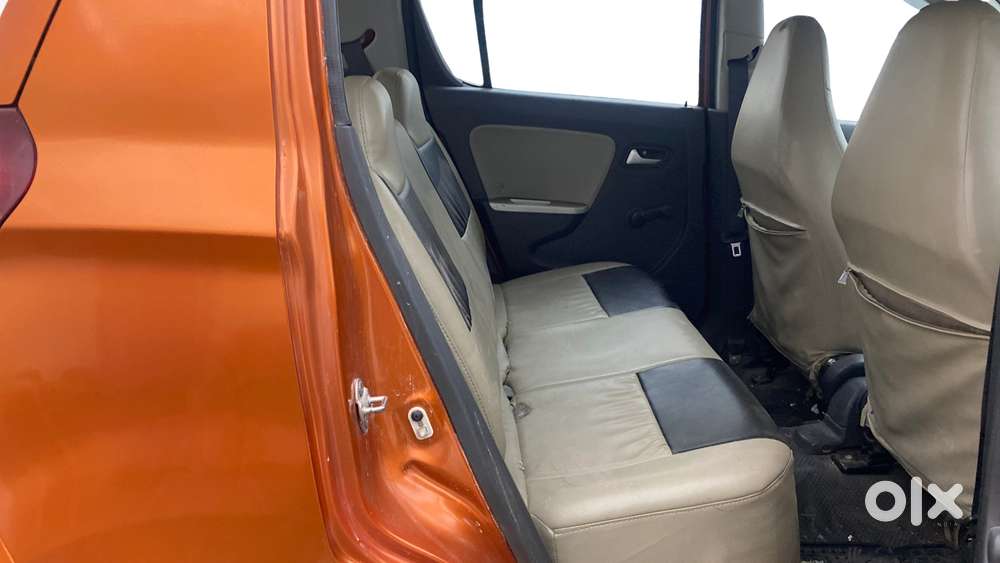 Maruti Suzuki Alto K10 1.0 Vxi (o) Amt, 2017, Petrol