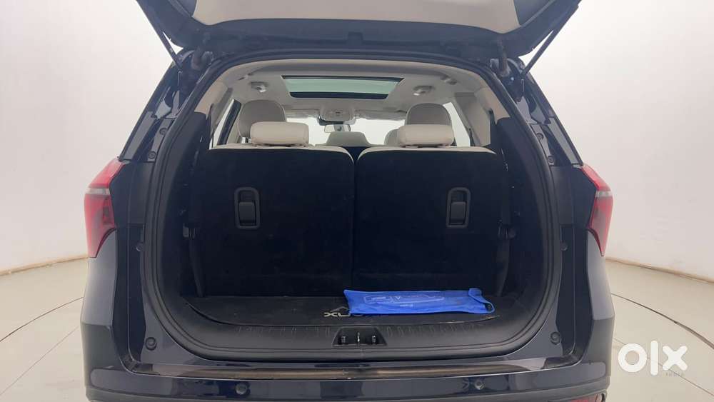 Mahindra Xuv700 2.2 Ax 7 Diesel At Luxury Pack Str Awd, 2022, Diesel
