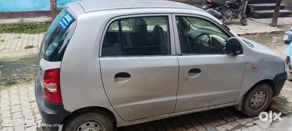 Hyundai Santro Xing 2010 Petrol Manual.