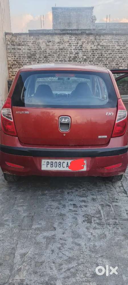 Hyundai I10 2012 Petrol 98000 Km Driven