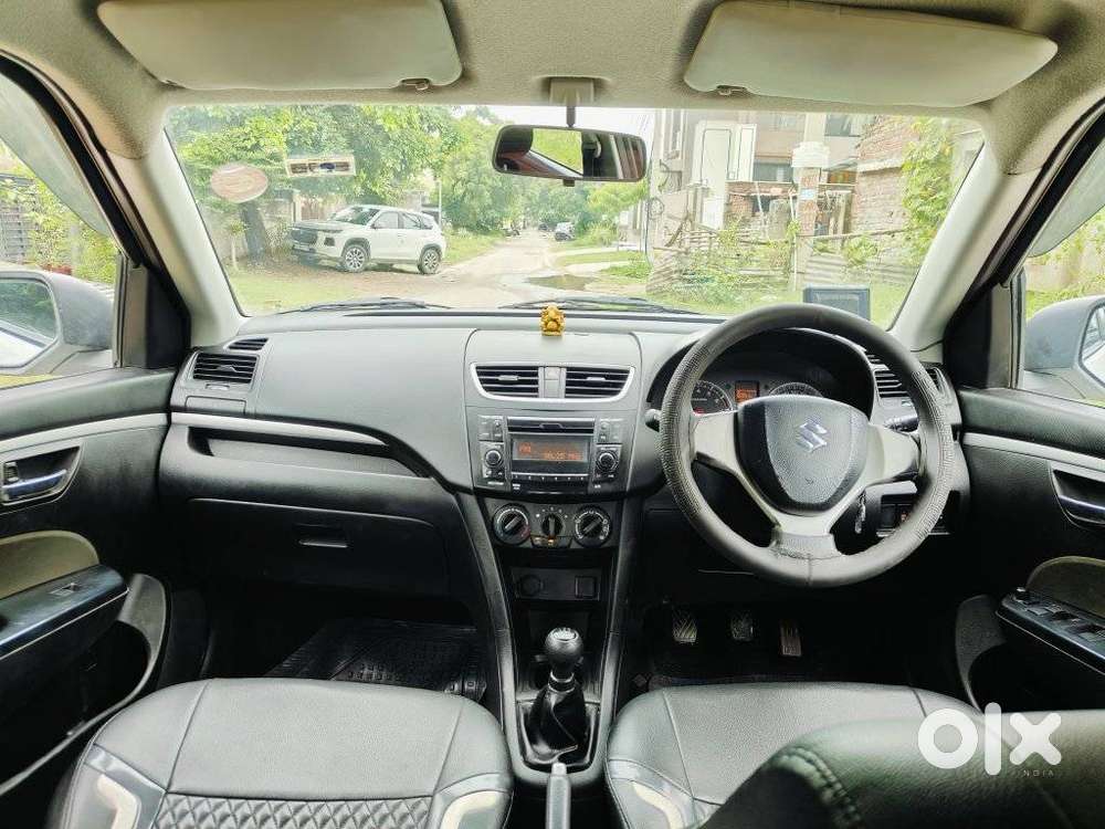 Maruti Suzuki Swift Vxi With Abs, 2016, Petrol