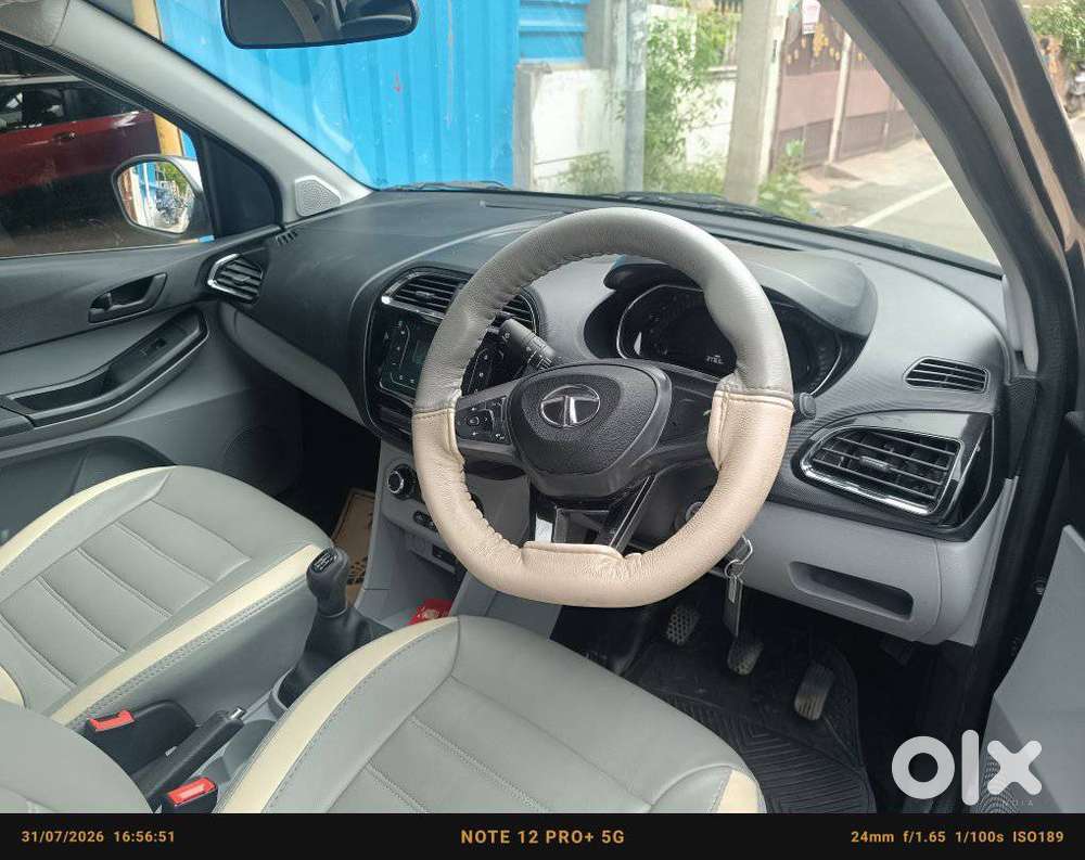 Tata Tiago 1.2 Revotron Xt (o), 2022, Petrol