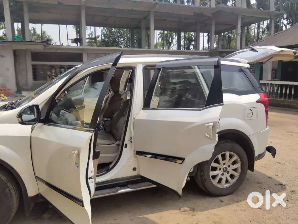 Mahindra Xuv500 2017 Diesel Well Maintained
