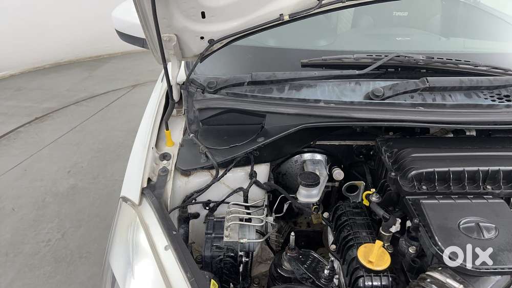 Tata Tiago Xza, 2019, Petrol