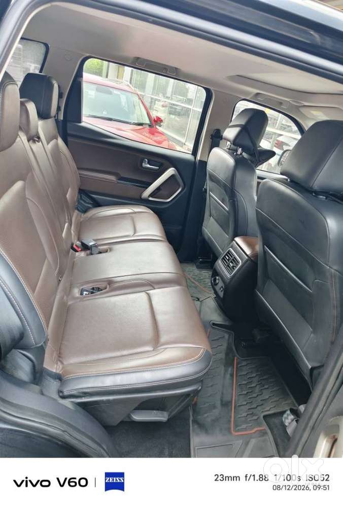 Mahindra Scorpio-n 2.2 Z8 L Diesel At 7 Str, 2023, Diesel