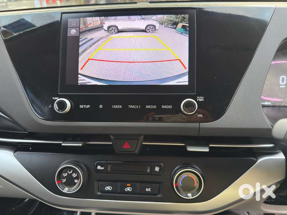 Kia Carens 1.4 Prestige 7 Str, 2022, Petrol