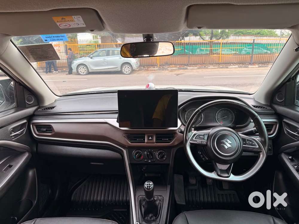 Maruti Suzuki Brezza 1.5 Lxi Cng, 2023, Cng & Hybrids