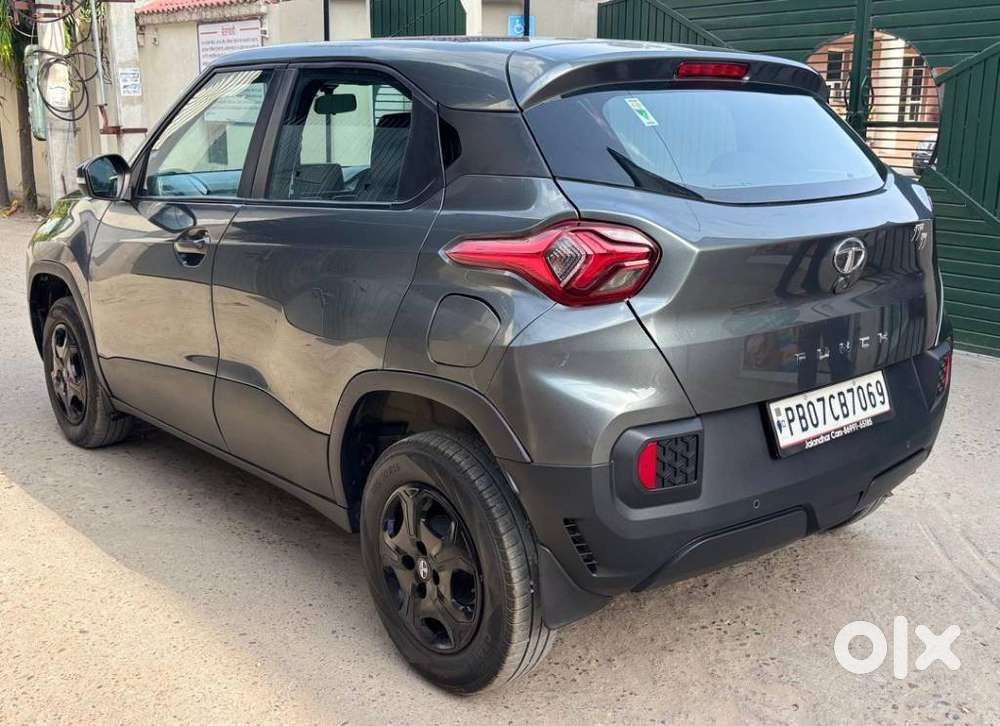 Tata Punch, 2022, Petrol