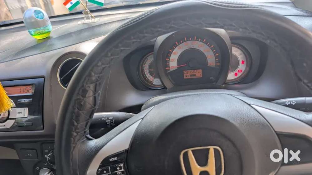 Honda Brio 2012 Petrol Well Maintained