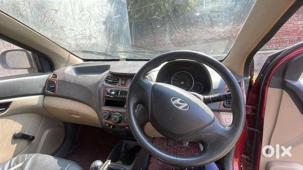 Hyundai Eon 2012 Lpg & Hybrids 56000 Km Driven