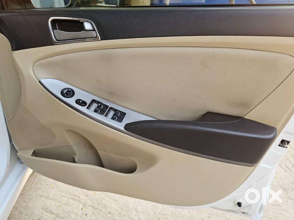 Hyundai Verna [2015-2017] Fluidic 4s 1.4 Crdi Ex, 2016, Petrol