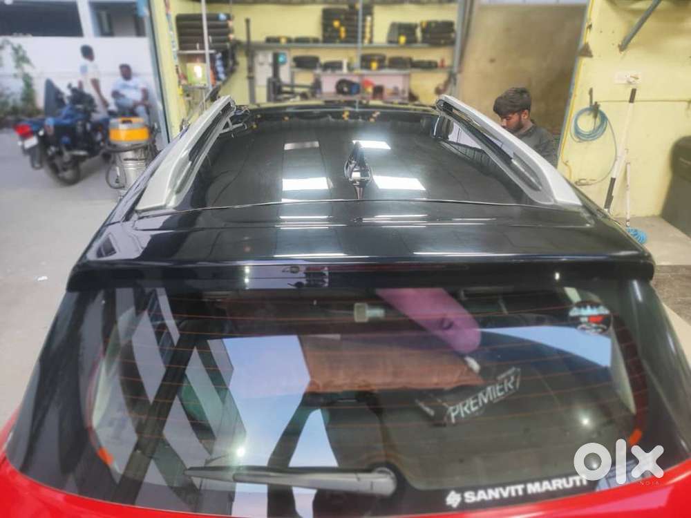 2023 Maruti Brezza 1.5 Zxi Dual Tone (red And Black)