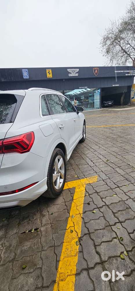 Audi Q3 40 Tfsi Premium Plus, 2024, Petrol