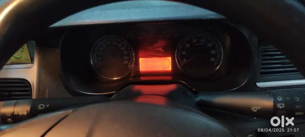 Fiat Punto Evo 2011 Diesel 80000 Km Driven