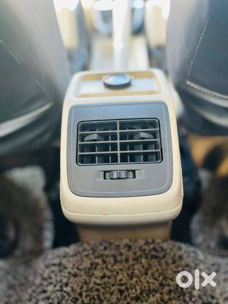 Maruti Suzuki Dzire 1.2 Vxi, 2019, Petrol