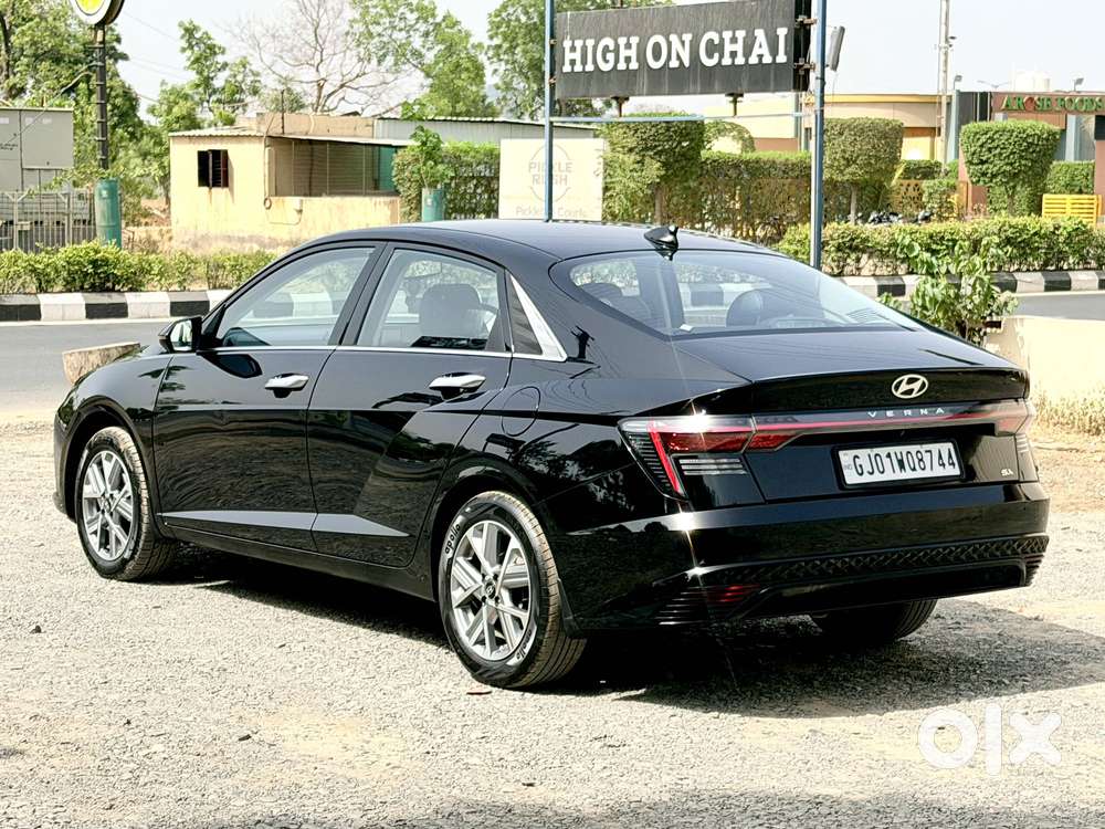 Hyundai Verna 1.5 Sx Petrol Mt, 2024, Petrol